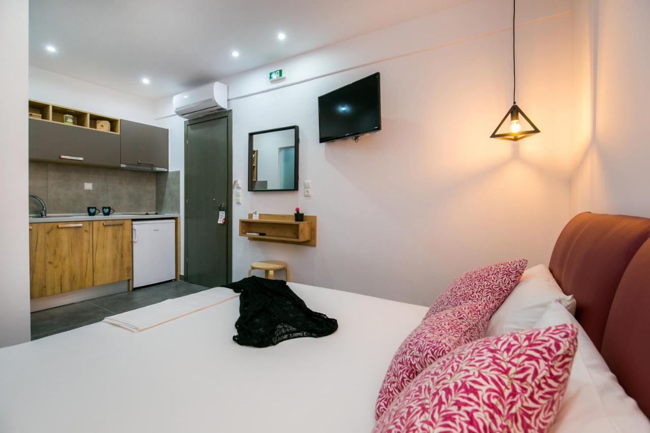 Linden Apartments Потос Екстер'єр фото